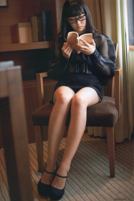 太ももを舐めたくなるエロフェチ画像40枚 25