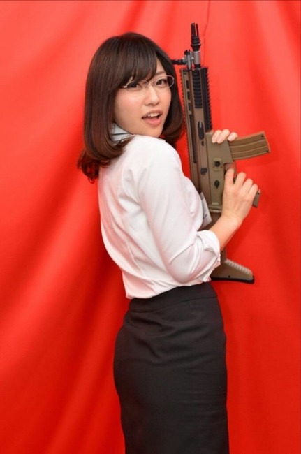 AVデビューしたSOD宣伝部の市川まさみがTVに出てきた 6