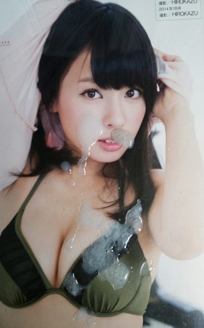 人気アイドルにおもいっきりザーメンぶっかけてるエロ画像 3