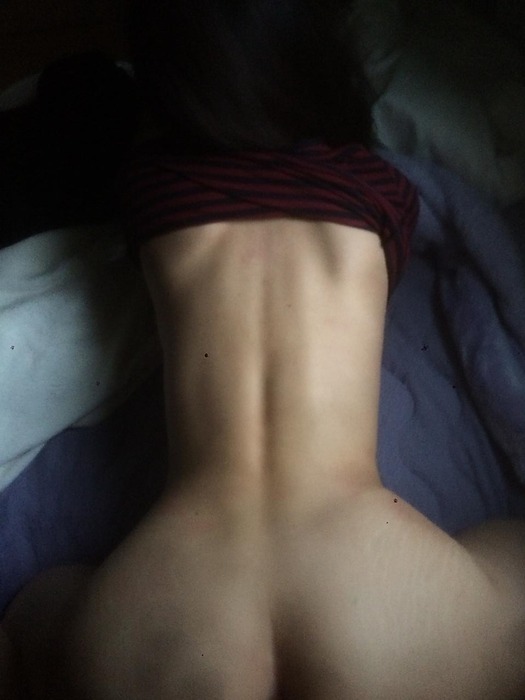 【素人リベンジポルノエロ画像】バックでガン突きしてる最中はハメ撮りし放題ｗｗｗｗｗドＭ女子最高だわｗｗｗｗｗ 11