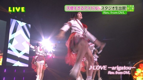 橋本環奈さんがライブ中にパンチラしてるエロ画像50枚 40