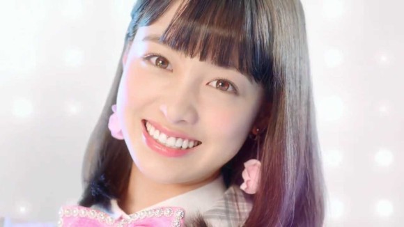 橋本環奈ちゃんの白いドレス姿が美しい 26