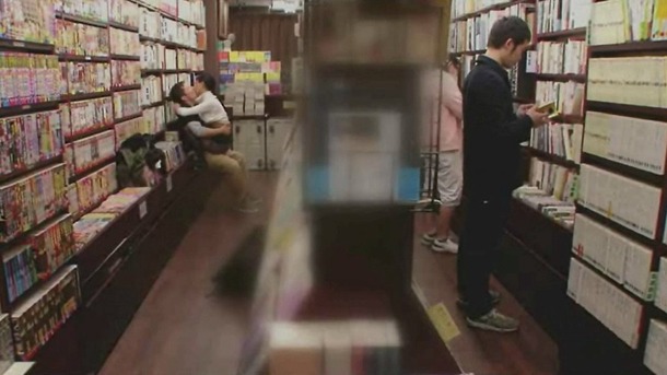 麻生希　EカップAV女優の自撮りエロ写メ、図書館でセックスしてるエロ画像 14
