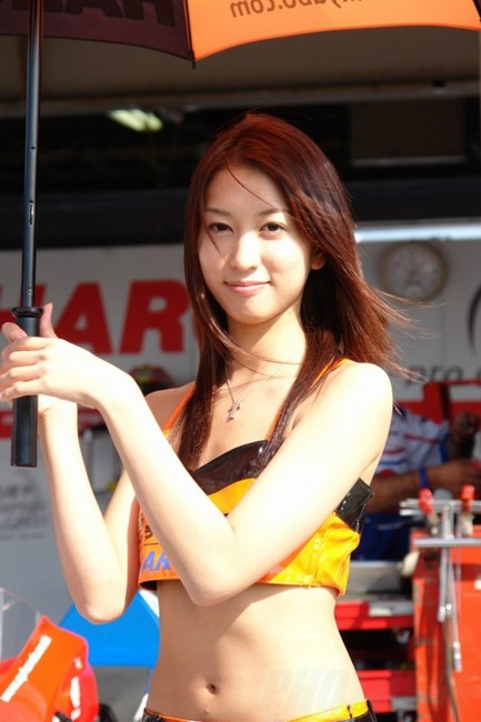 キャンギャル・レースクイーンの衣装がエロい画像30枚 29