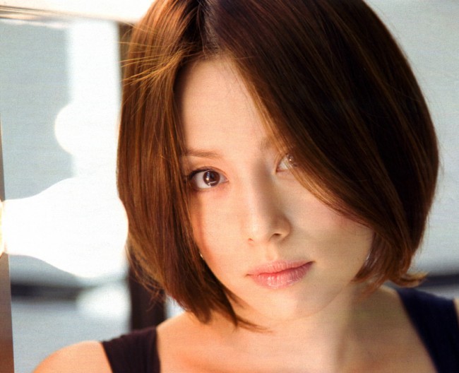 ぶっちゃけ米倉涼子ってクソ美人だよな 10