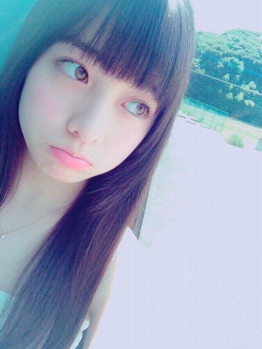 橋本環奈ちゃんの透明感のある魅力的な画像 12