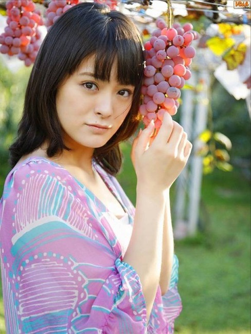 貫地谷しほり(25)女優の着衣巨乳がエロい画像まとめ 25
