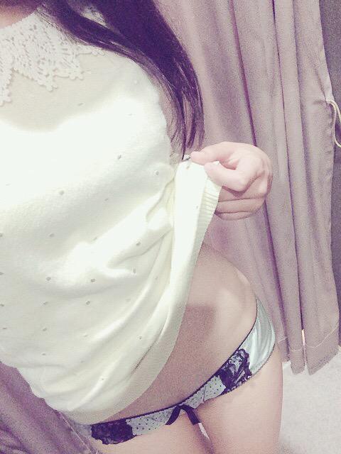 裏垢で「ラブホなう」の自撮りエロ写メまであげちゃうDQNビッチ娘がぐうエロｗｗｗｗｗ 35