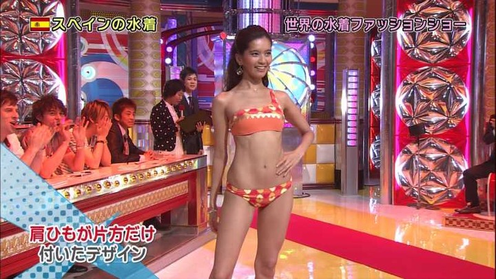 世界の水着ファッションショーがエロい 8