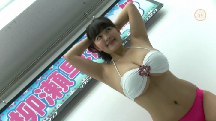 柳瀬早紀　爆乳グラドルがソフマップデビュー！ 24