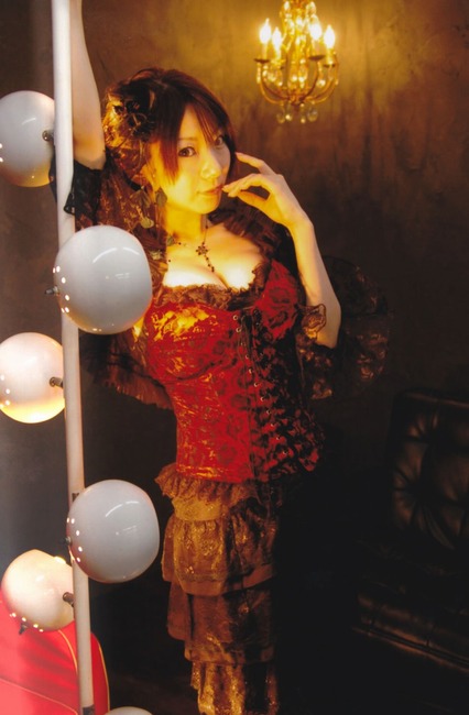 女の子のブラを直す仕草ｗｗｗ【画像あり 声優】 4