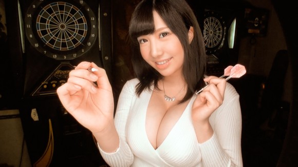 赤いミニスカ履いてる素人女子大生をダーツバーでナンパしてハメ撮り 5