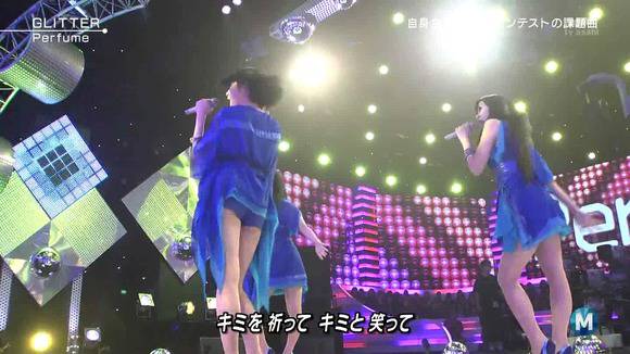 MステでPerfumeの生足がエロいキャプ画像30枚 19