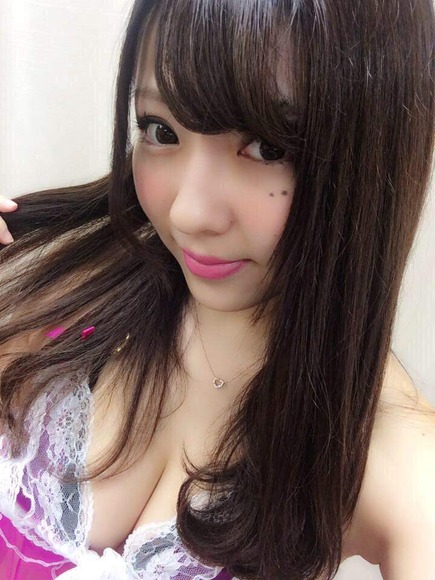 富永一葉のコスプレ自撮りが抜けるエロ画像 6