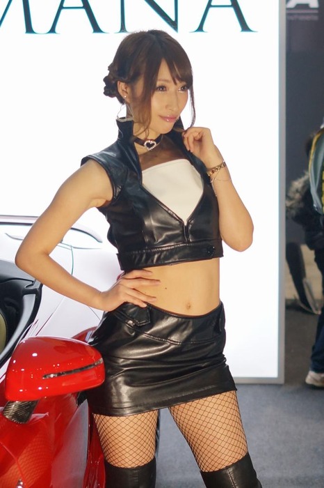 東京オートサロンで露出してるキャンギャル・コンパニオンのエロ画像40枚 42