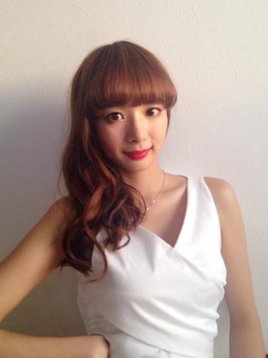 岡田紗佳の紫パンチラがエロい画像 7