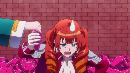 通常攻撃が全体攻撃で二回攻撃のお母さん８話番組カット012