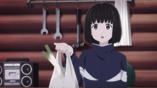 スーパーカブ　５話場面カット005