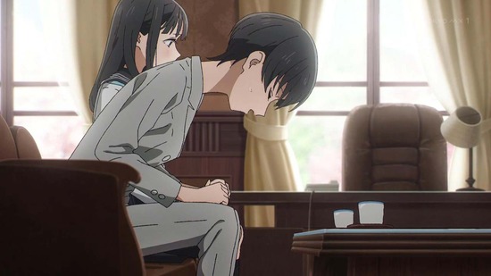 明日ちゃんのセーラー服1話場面カット_048