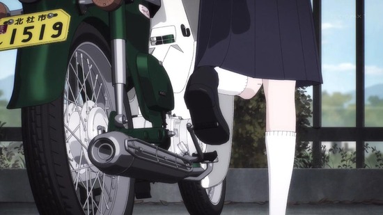 スーパーカブ　６話場面カット001