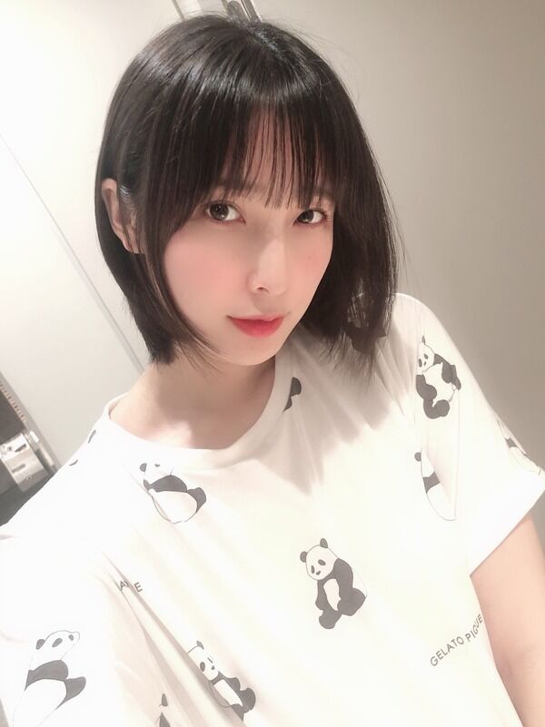 【朗報】川崎あやさん（グラビア引退済み）、Twitterに自撮りをUp