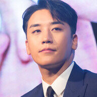 えっ、そんな話していいの！？浦井健治と小池徹平が明かす「DEATH NOTE」秘話