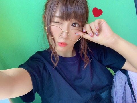 鈴木愛奈さんのメガネ姿 よい とてもよい アニメニュースジャパン