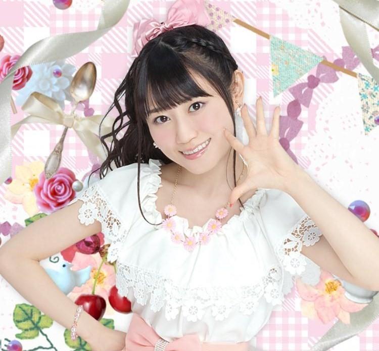 声優の小倉唯さん 新パートナーと笑顔で2ショット写真 あにれこ 声優の小倉唯さん 新パートナーと笑顔で2ショット写真 あにれこ