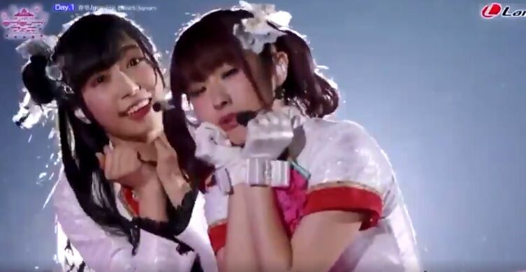 あいきゃん ふりりんの横で謎ムーブを披露してしまう ラブライブ 曜ちゃんのヨーソロー 速報 あいきゃん ふりりんの横で謎ムーブを披露してしまう ラブライブ 曜ちゃんのヨーソロー 速報