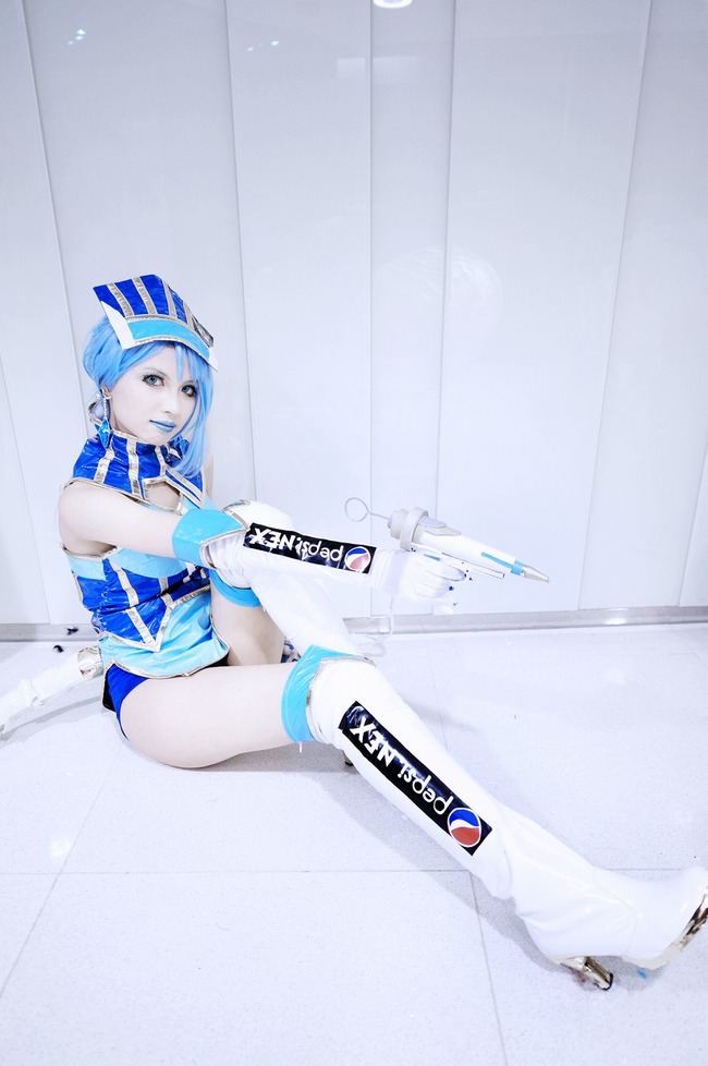 blue_rose_by_mewmew027-d4mn7y6