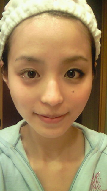 声優 平野綾と男性のキス写真が流出か 画像あり ２ewsちゃんねる