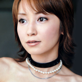 矢田亜希子