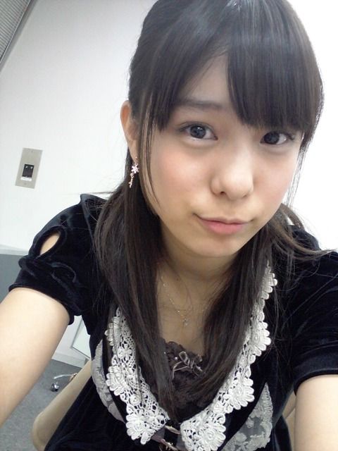 小嶋菜月「切実にお仕事が欲しい。特にグラビアのお仕事が」