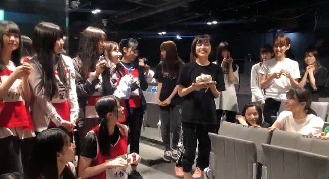 【NGT48】早川麻依子支配人「今日は、あゆたろうの21歳の誕生日です！中井りかちゃんも富山から駆けつけました。久しぶりに全員集合でお祝いできました」【中村歩加】