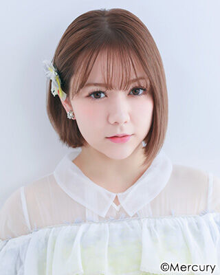 HKT48 村重杏奈、23歳の誕生日