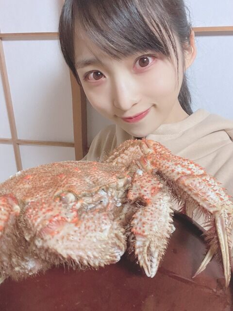【AKB48】ゆいゆいが大きくて毛むくじゃらなアレを食っちゃう食っちゃう【小栗有以】