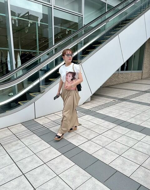 初代総監督の高橋みなみさん、向井地美音の写真集宣伝の仕込みに利用される