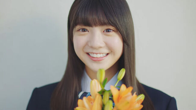 乃木坂46 5期生5人目公開、山下リオ似の透明系美少女?【冨里奈央】