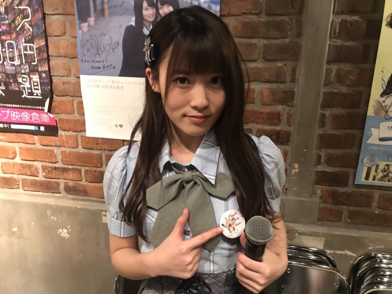 チーム8　缶バッジ・台紙付き写真セット販売のお知らせ