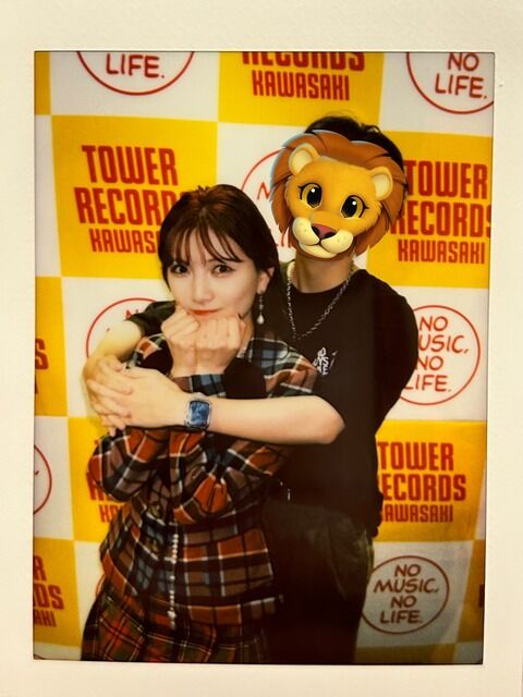 岡田奈々さんとヲタクが抱き合ってる写真流出