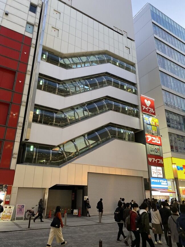 【衝撃】俺らAKB48の聖地「秋葉原」一等地のビルがスカスカ、どうすんのこれ！！！