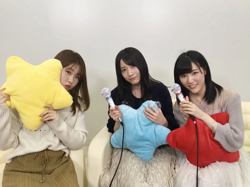 AKB48中西智代梨・佐々木優佳里・北澤早紀「猫舌SHOWROOM」オフショット