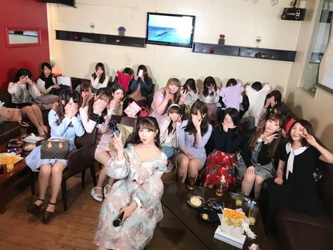 【画像】三上悠亜イベントの客層ｗｗｗｗｗｗｗｗｗｗｗｗｗｗｗｗｗｗｗｗｗｗｗｗｗｗｗ