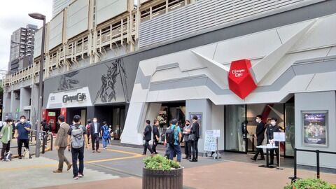 【祝】ガンダムカフェがAKBカフェを飲み込んでリニューアルオープン！