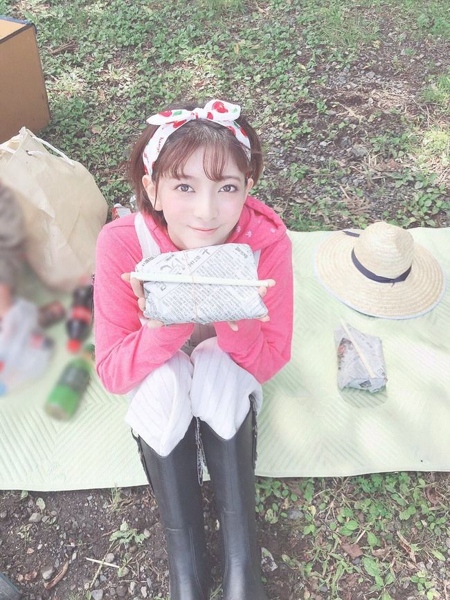 【豊饒祭】元NGT48菅原りこ様、コンバインで稲刈りをなされる！！！