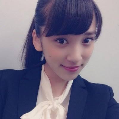 【悲報】女優志望の綺麗なアイドルさん、想像してた仕事とは全然違うことをさせられてしまう