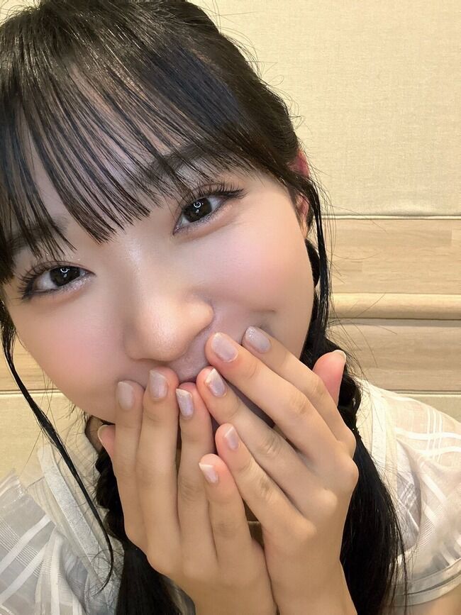 山内瑞葵さんから何やらお知らせがありそうです「24日、みんな予定空けててくれる？
