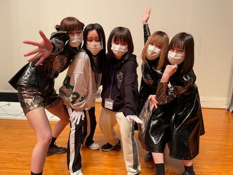 【急募】HKT48からWACK移籍した上島楓(20歳)のホーリーネームを急募！