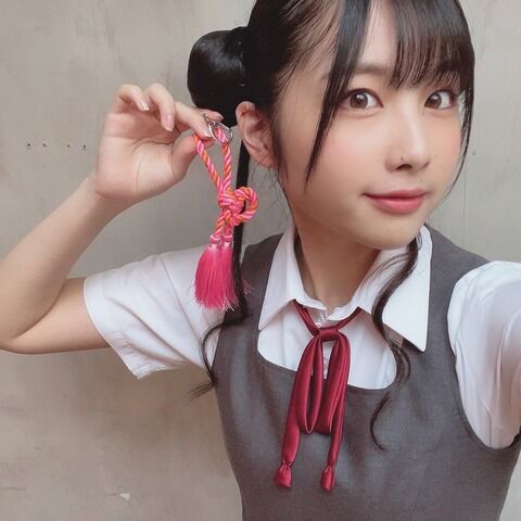 新生なこちゃんこと声優の岬なこちゃんがかわいい
