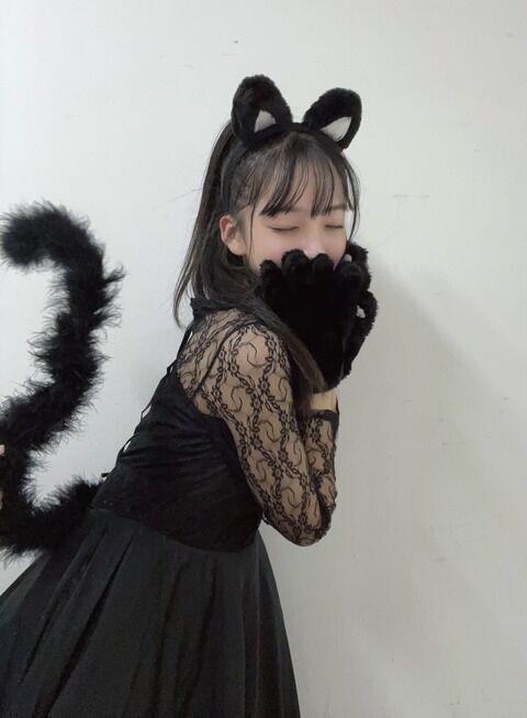 【朗報】AKB18期生のコスプレ握手会が最高すぎるw w w w w w w w w w w